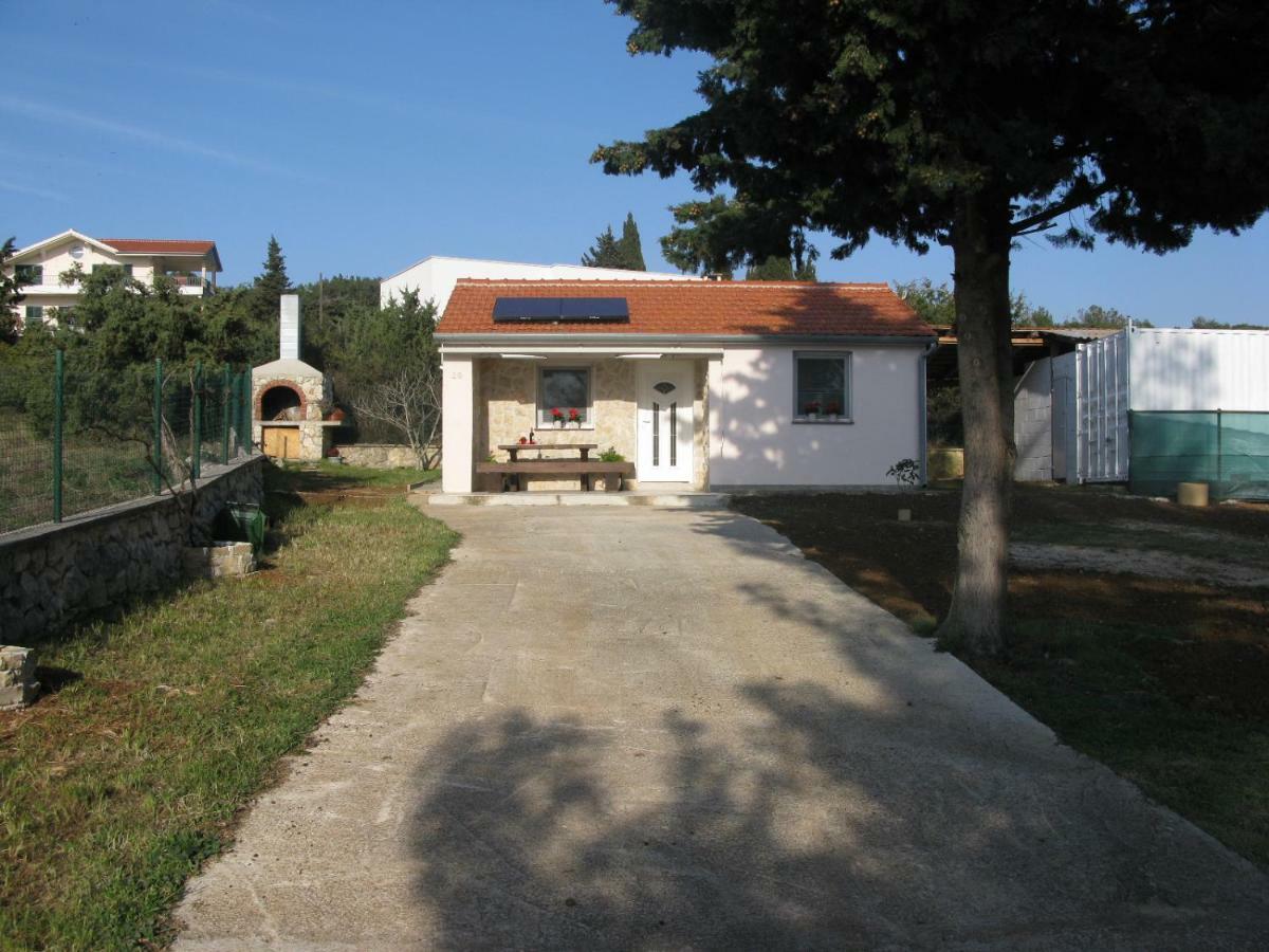 Kuca Za Odmor Tomic Villa Zara Esterno foto