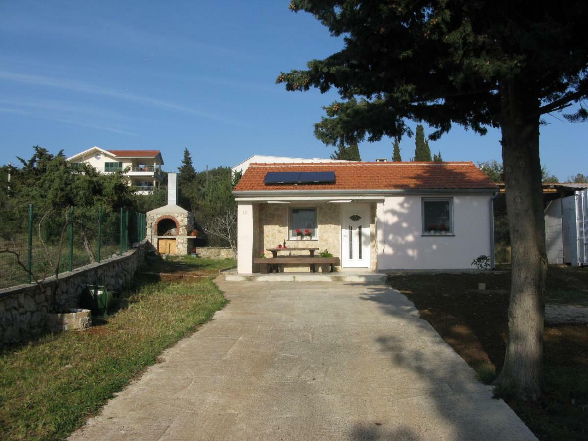Kuca Za Odmor Tomic Villa Zara Esterno foto