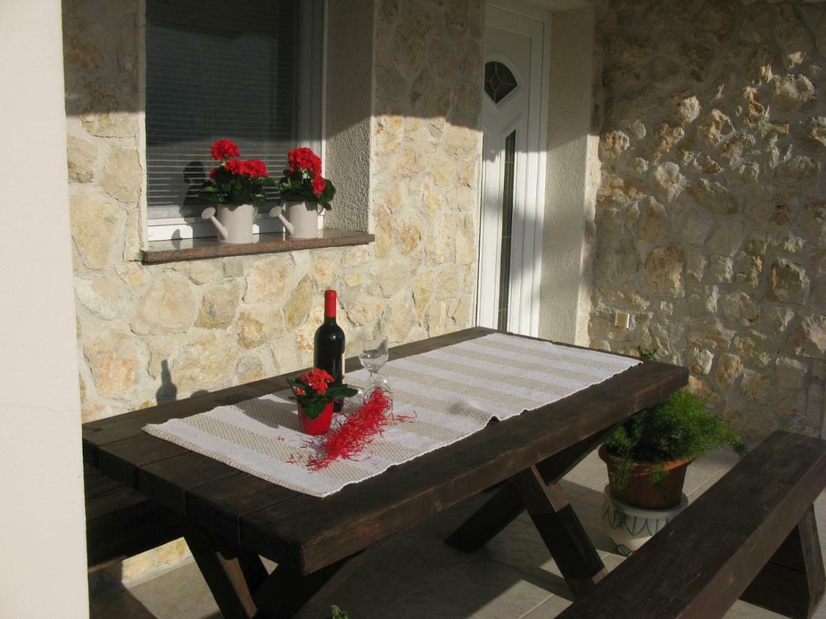 Kuca Za Odmor Tomic Villa Zara Esterno foto